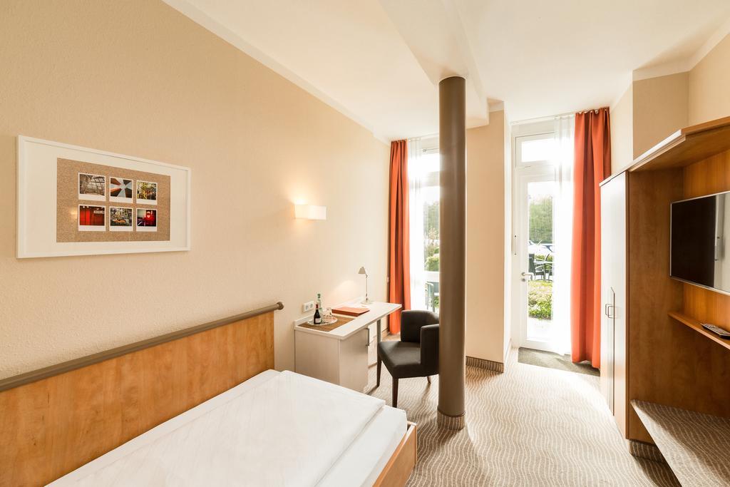 Hotel Spree-Idyll Berlin Ngoại thất bức ảnh