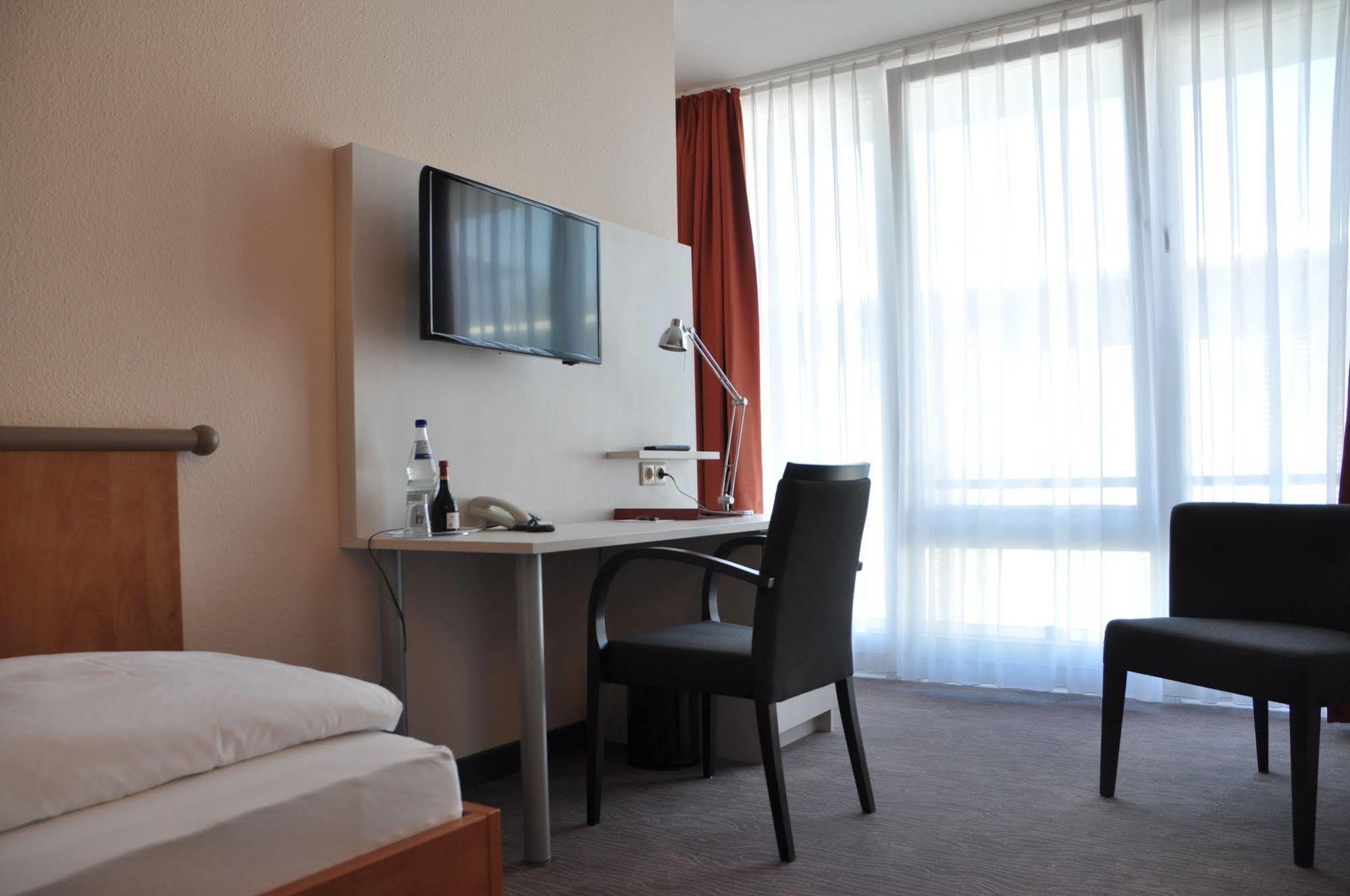Hotel Spree-Idyll Berlin Ngoại thất bức ảnh